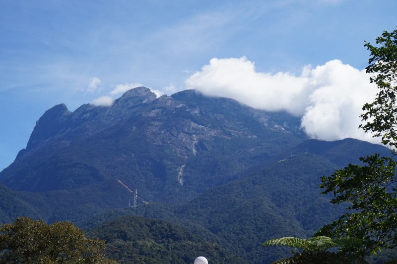 キナバル山