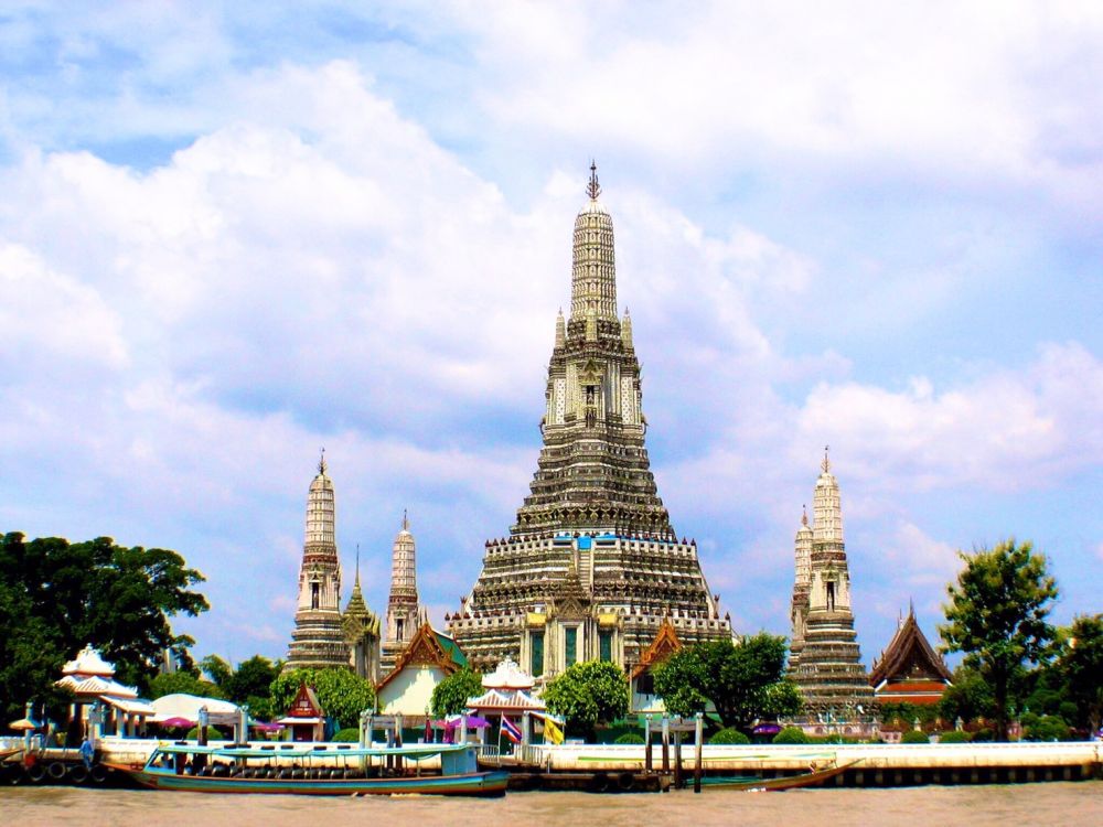 三大寺院&王宮を半日で巡る! バンコク市内観光 3