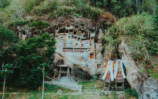 【ジャカルタ発】 秘境・タナトラジャ(スラウェシ島)2泊3日ツアー  3