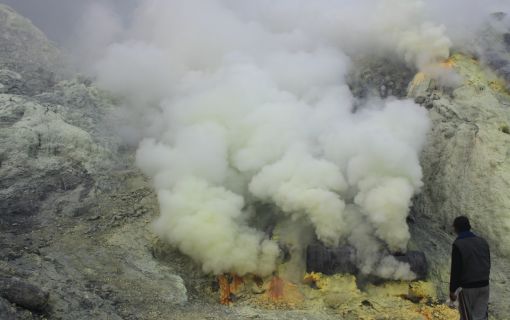 【バリ島発】イジェン山ブルーファイヤー1泊2日 4
