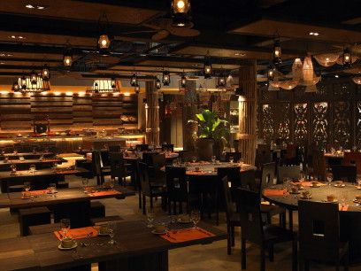 ウルウルレストラン(夕食会場)