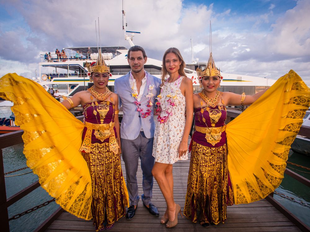 バリハイサンセットディナークルーズ 2