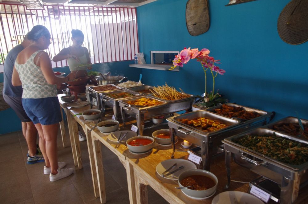 ブドゥグル高原とタナロット寺院サンセット観光 6