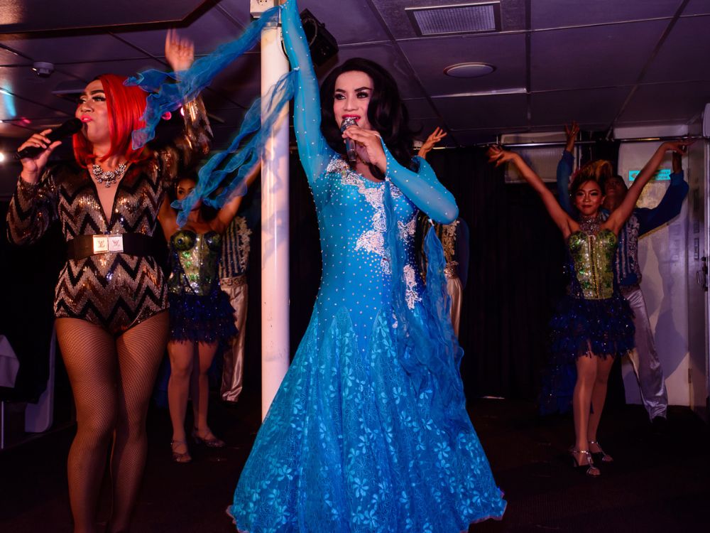 バリハイサンセットディナークルーズ 9