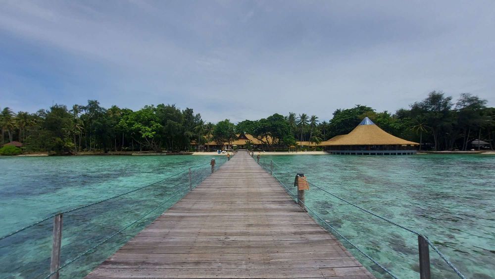 ジャカルタから約2時間プラウスリブにあるパンタラ島1泊2日(週末のみ催行) 2