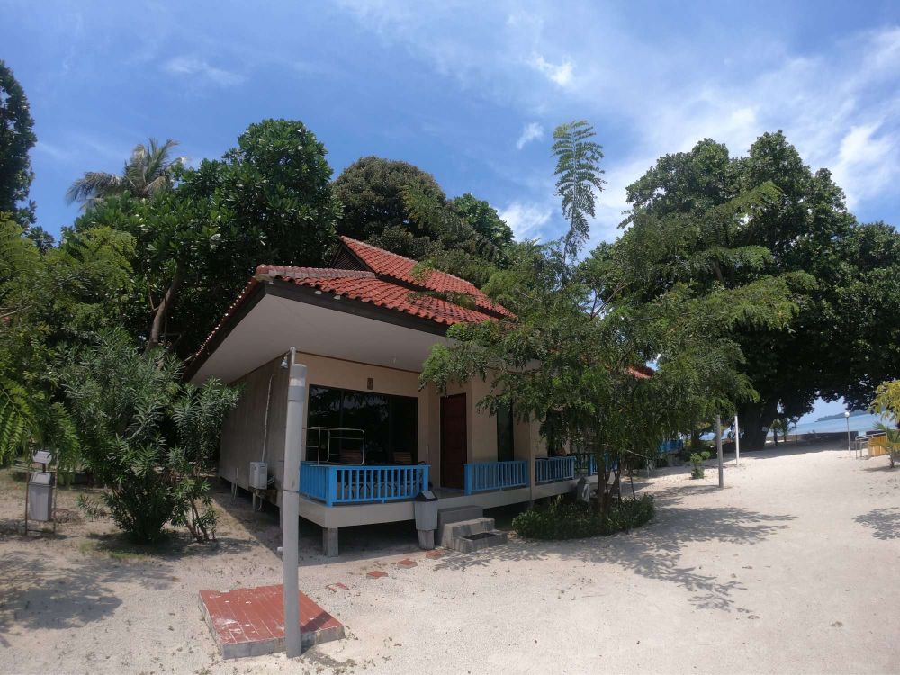 ジャカルタから1時間30分！プラウスリブにあるプトゥリ島ツアー 12