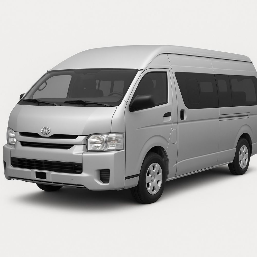 ジャカルタ車チャーター（スタンダード13人乗り） 1