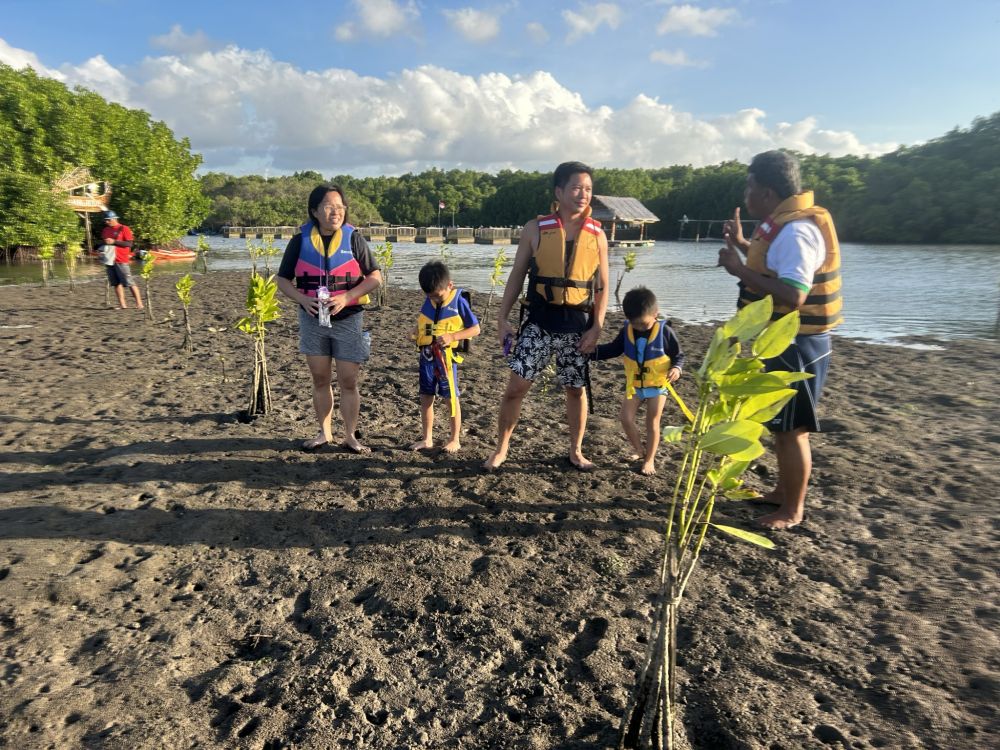 バリ島でカヤック&マングローブツアー 9