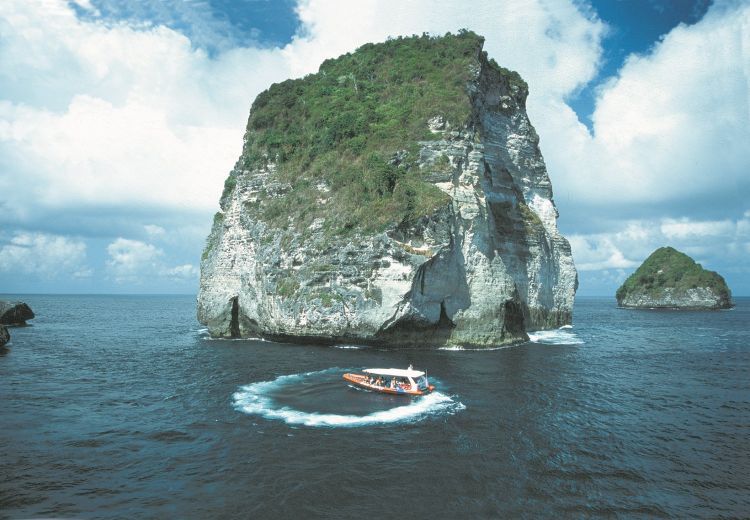 【バリハイ】ペニダ島アドベンチャークルーズ 1