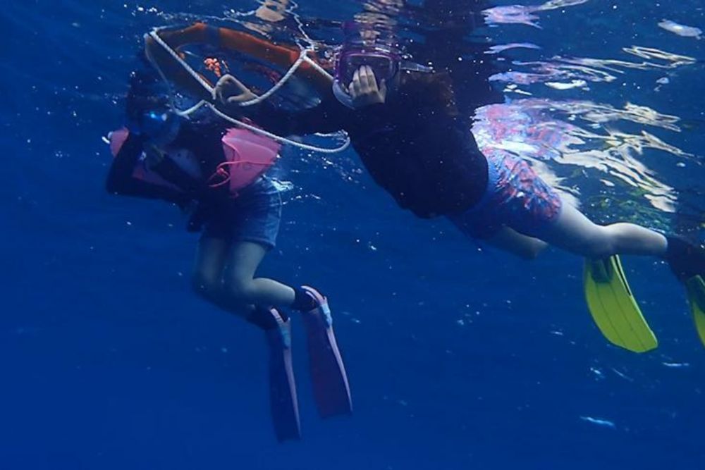 バリ島でシュノーケリング 1