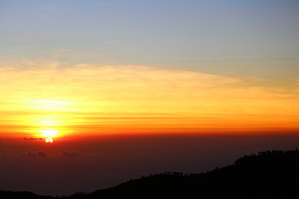 バトゥール山サンライズトレッキングツアー 1