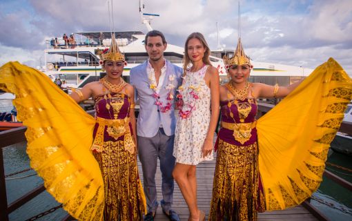 バリハイサンセットディナークルーズ 2