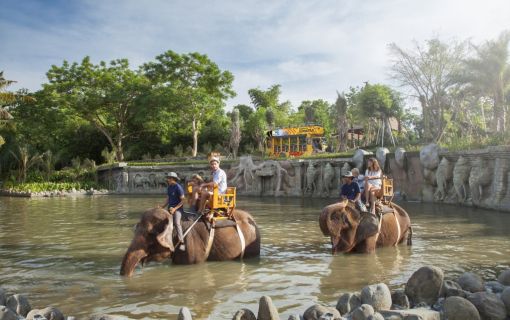 気軽に動物たちと楽しめるバリ動物園(バリズー)ツアー 2