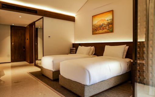 ハイシーズン時期 マノハラリゾート宿泊プラン（【豪華列車アルゴスメル片道利用】ジャカルタ発 1泊2日