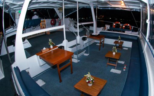 バリハイ　アリストキャット イブニングクルーズ 7