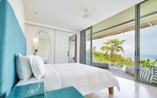 ポイント ヤム バイ コモ