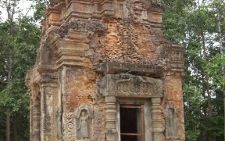 ロリュオス遺跡群半日観光・影絵人形作成体験付き（午前・午後発） 2