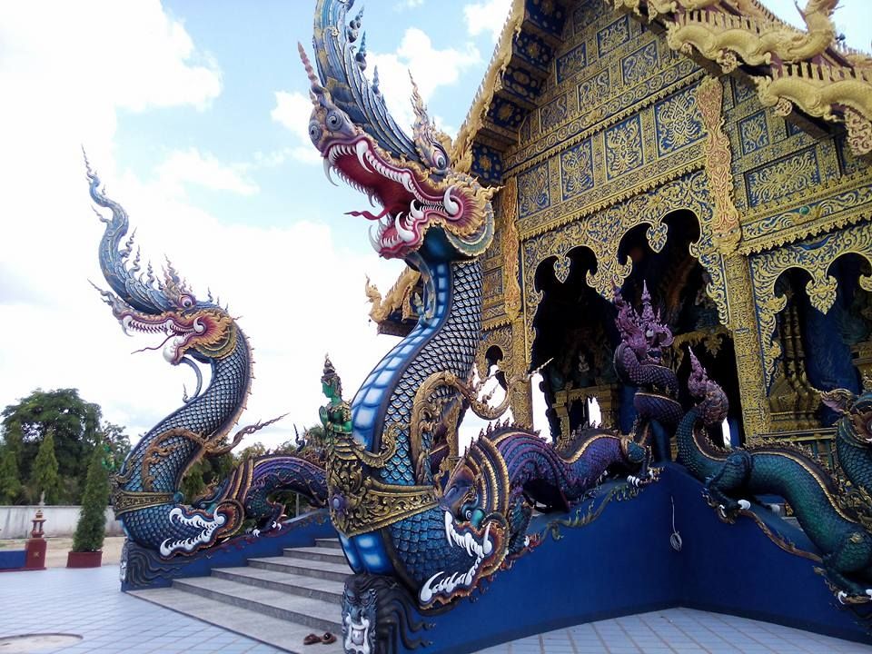 ワット･ロンスアテン (青いお寺)