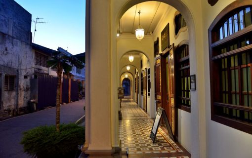 オシャレな夜を満喫しよう！360度の夜景と高級ブティックホテルでのディナー＜夕方発観光＞ 8