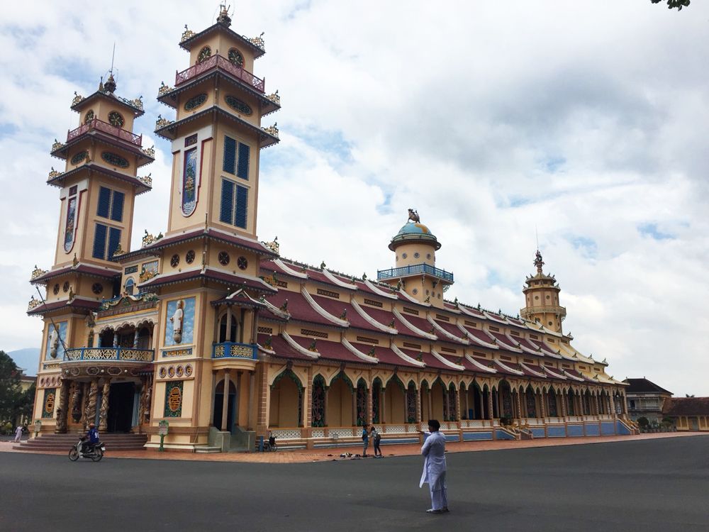 【ホーチミン発】クチトンネル＆タイニン（カオダイ教寺院） 4