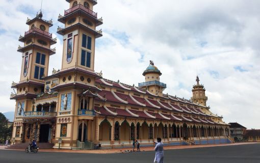 【ホーチミン発】クチトンネル＆タイニン（カオダイ教寺院） 4