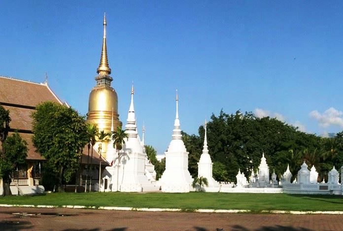 スワン・ドーク寺院
