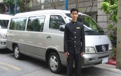 バン バンコク市内から空港までの送迎リムジン