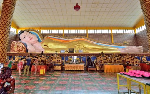 持ち上げることができたら願いが叶う?!　リフティング仏陀と開運ランチ＜午前発半日観光＞ 5