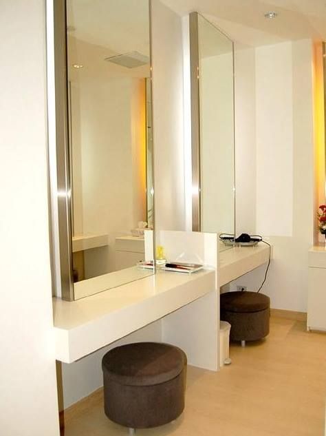 コーセー･ビューティーセンター・伊勢丹店