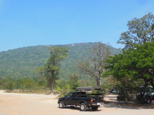 絶景世界遺産! プレア・ヴィヒア寺院1日観光(4WD乗り換え費用・お弁当付き) 2