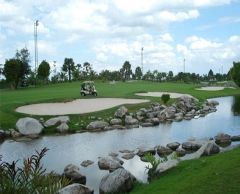 スワンゴルフ＆カントリークラブ（バンコク） 1