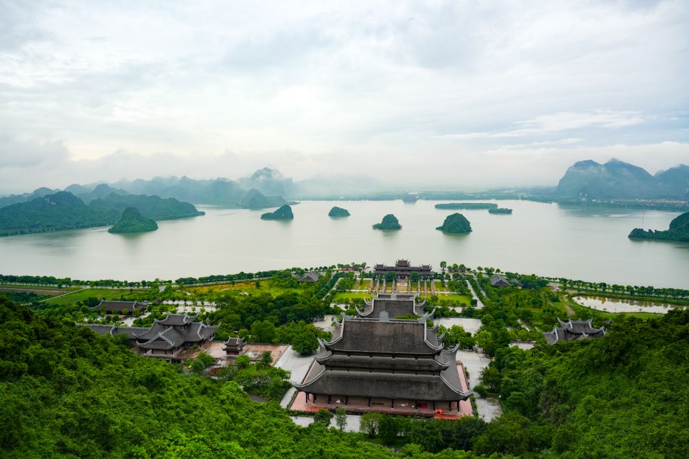 【大阪EXPOバウチャー専用ツアー】ペア宿泊券で自然あふれるニンビン省へ・ホアルーホテル泊 9