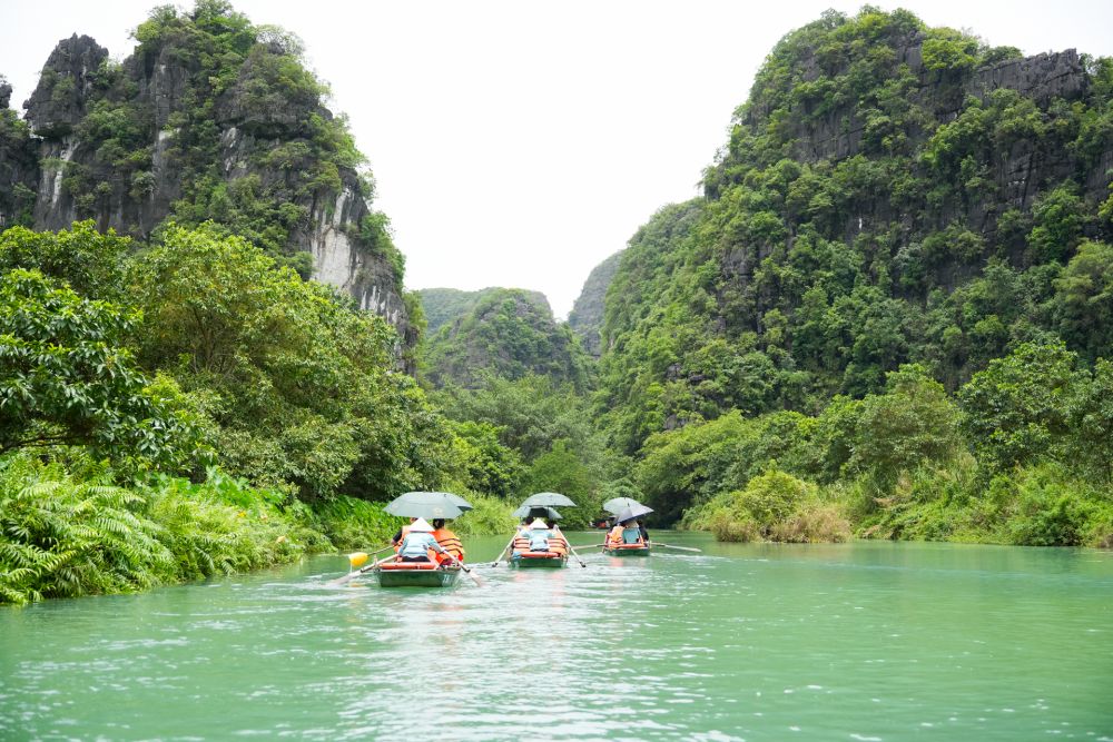 【ハノイ発】舟で巡るチャンアンと歴史薫る古都ホアルー 3