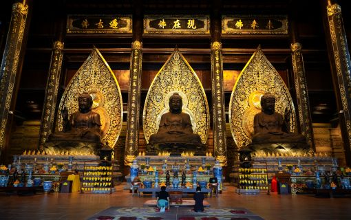 【ハノイ発】国内最大級の寺院と旧市街散策　タムチュック＆ホアルー 2