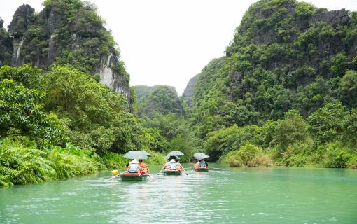 【ハノイ発】舟で巡るチャンアンと歴史薫る古都ホアルー 3