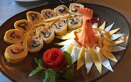 【昼食アップグレードプラン】フエ日帰り ピルグリミッジヴィレッジでの宮廷料理ランチ付き(宮廷コスチューム付き)