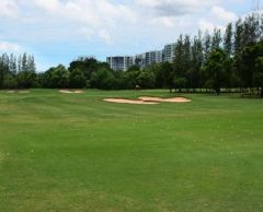 タナ・シティー・ゴルフ＆カントリー・クラブ （バンコク） 8