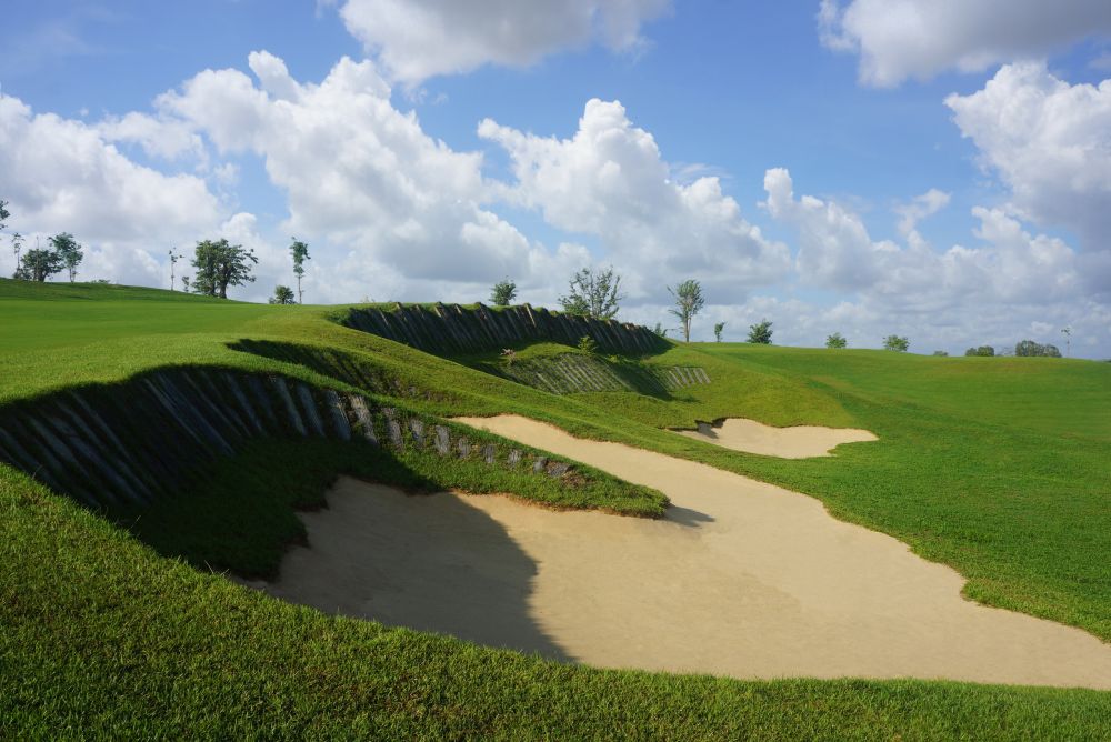 ローリングヒル・コース