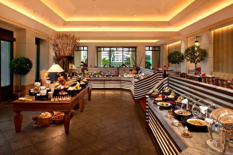 リバーカフェ＆テラス@ザ・ペニンシュラ・バンコク（インターナショナル・ビュッフェ料理, バンコク） 4