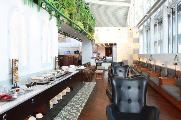 フライトまでゆっくりお寛ぎください