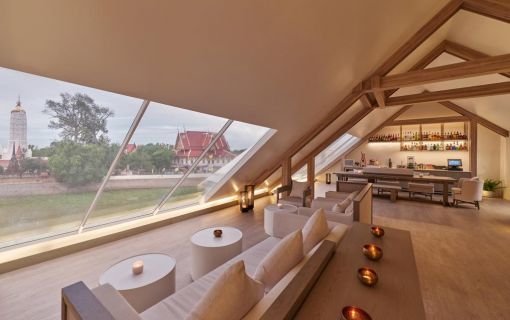 ルーフトップラウンジ