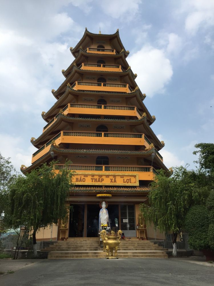 【ホーチミン発】仏教寺院探訪とベトナム精進料理 2