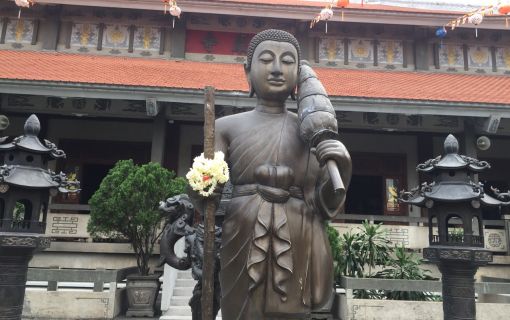 【ホーチミン発】仏教寺院探訪とベトナム精進料理 13