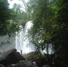 クーレン山の滝