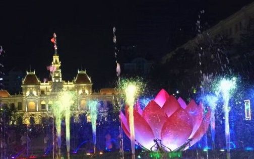 【ホーチミン発】夜のホーチミン散策 ＜夕食付き＞ 3