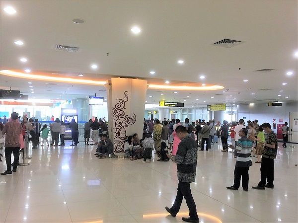 【バリ島発】 ブロモ山サンライズ鑑賞&魅惑の青い炎が揺らめくイジェン山ツアー2泊3日 2