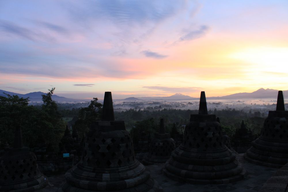 【ジャカルタ発】インドネシアの3大世界遺産ボロブドゥール遺跡、プランバナン遺跡、サンギラン初期人類遺跡を巡る2泊3日ツアー 3