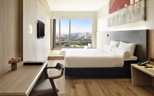 イビスKLCC  ibis KLCC(デラックスルーム) ７泊８日間