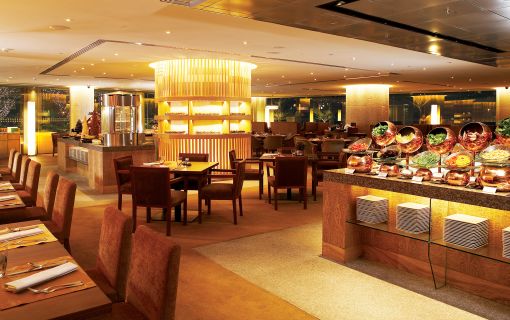 NEXT2 カフェ＆テラス＠シャングリ・ラ・ホテル・バンコク(インターナショナルビュッフェ，バンコク） 2