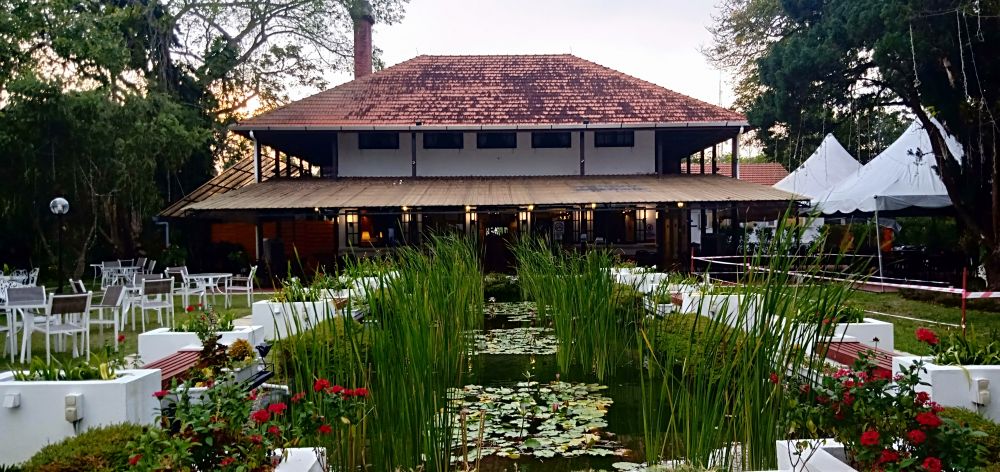 デラックスプラン ペナンヒル頂上の洋館で西洋料理ディナー（ペナンヒルと極楽寺ツアー） 1